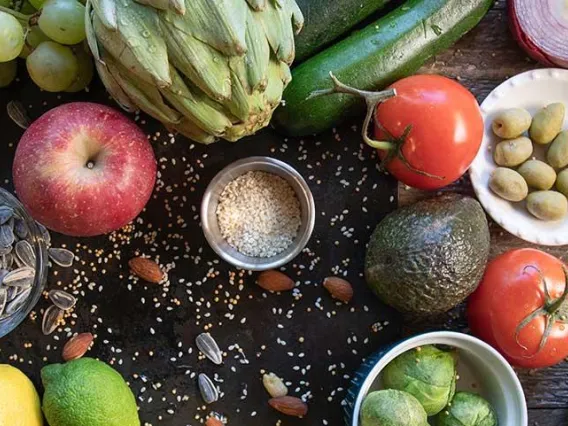 tomatoes-avocado