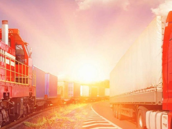 EBRC-train-truck-sunrise-1440x723