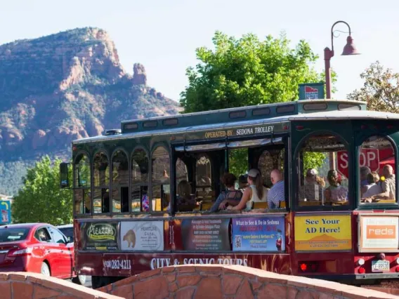 Sedona-trolley_274937984-4web